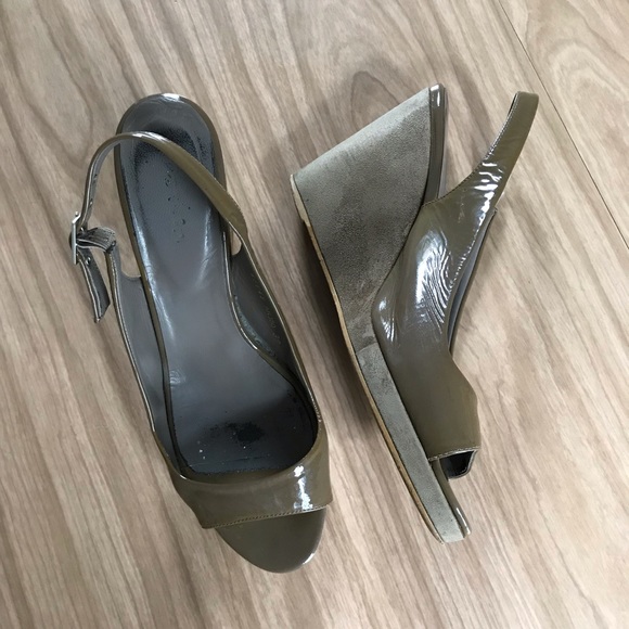 Boden Patent Leather + Suede Summer Wedges - Picture 1 of 6